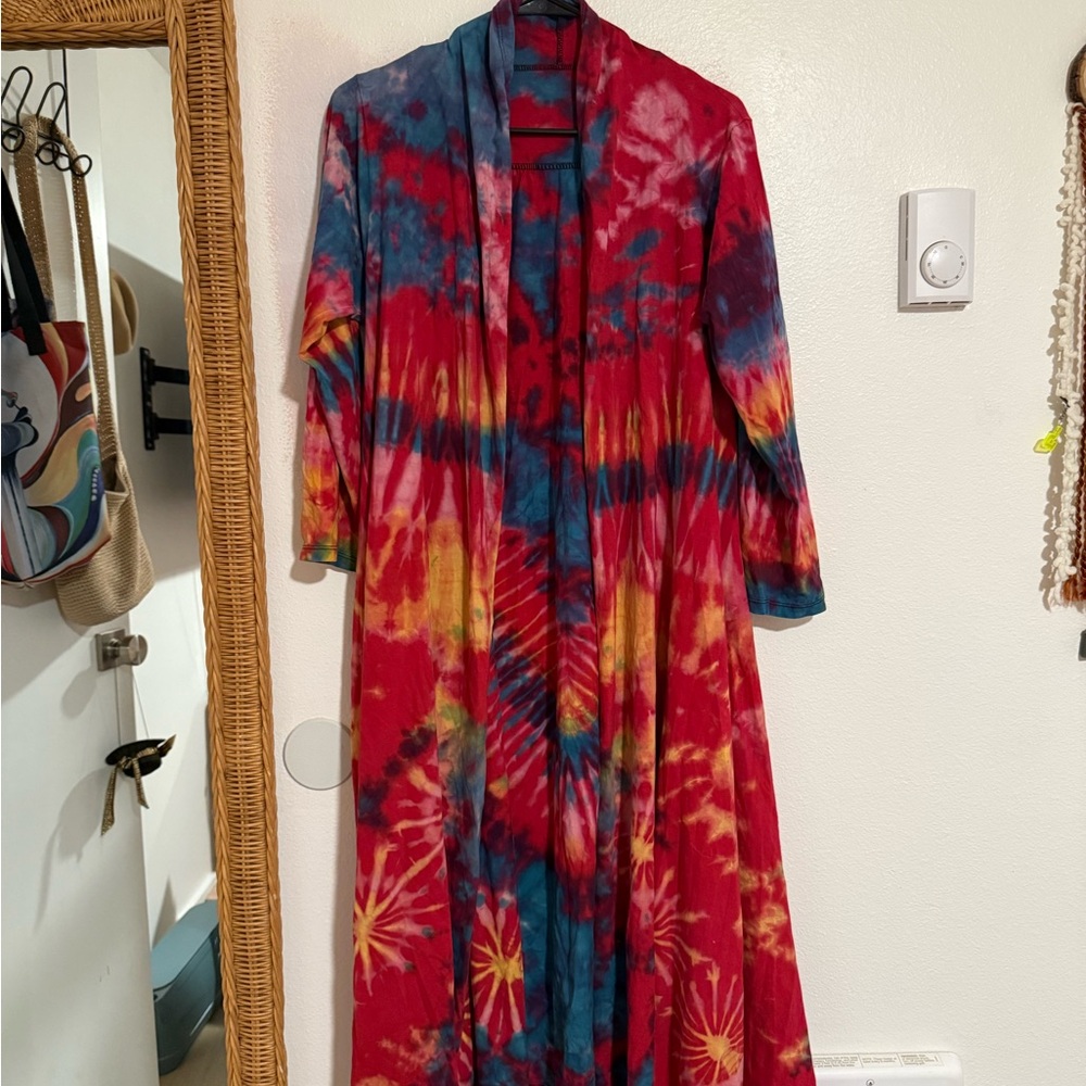 Vibrant Tie-Dye Maxi Kimono